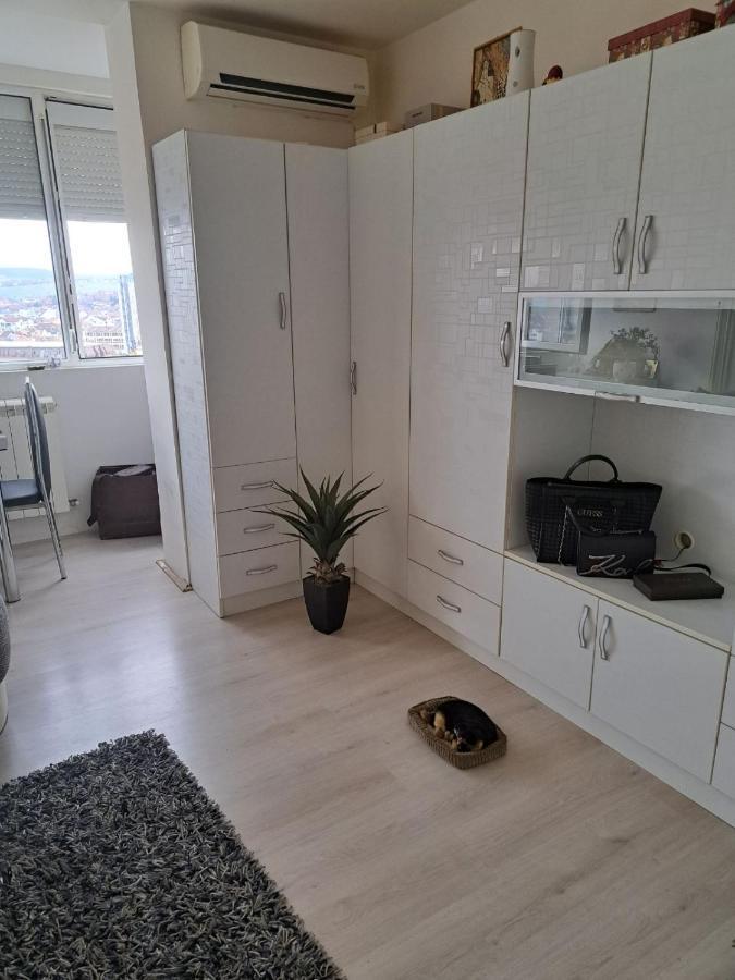 Apartman Sa Panoramom Κρούσεβατς Εξωτερικό φωτογραφία
