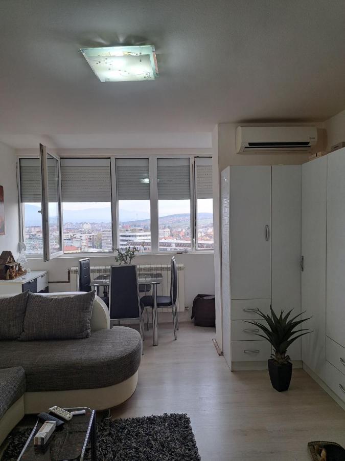 Apartman Sa Panoramom Κρούσεβατς Εξωτερικό φωτογραφία