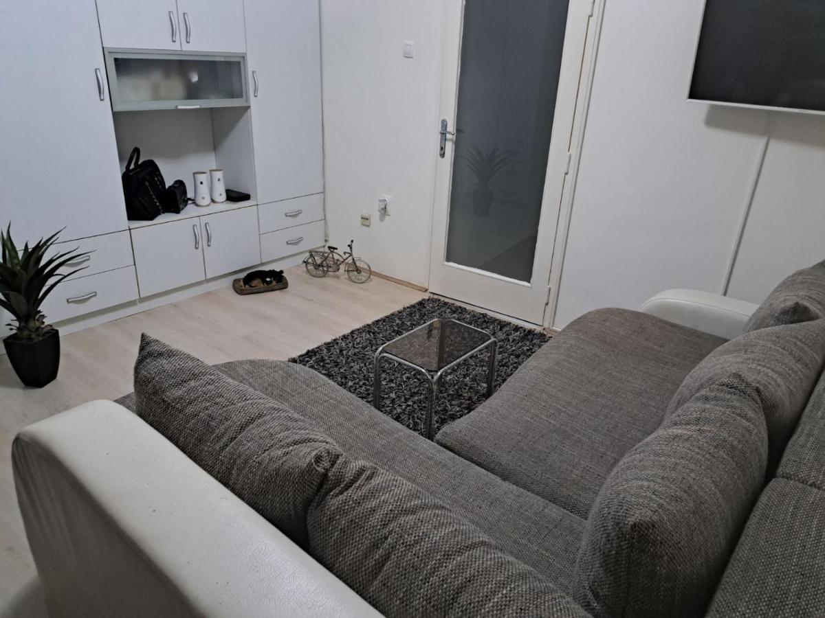 Apartman Sa Panoramom Κρούσεβατς Εξωτερικό φωτογραφία